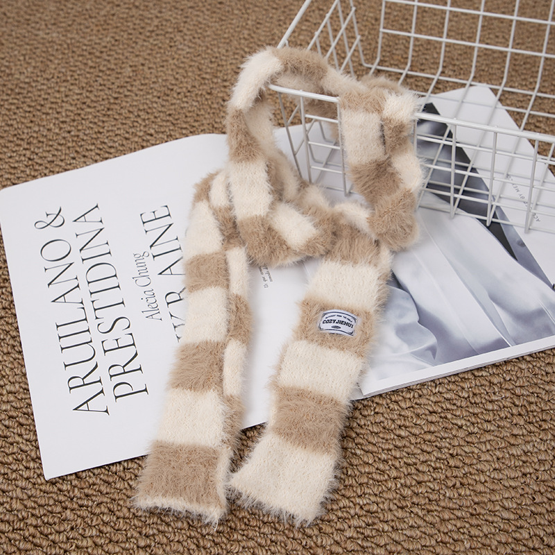 Y2k Striped Plush Narrow Long  - Women'S Winter Accessories Set recension och pris