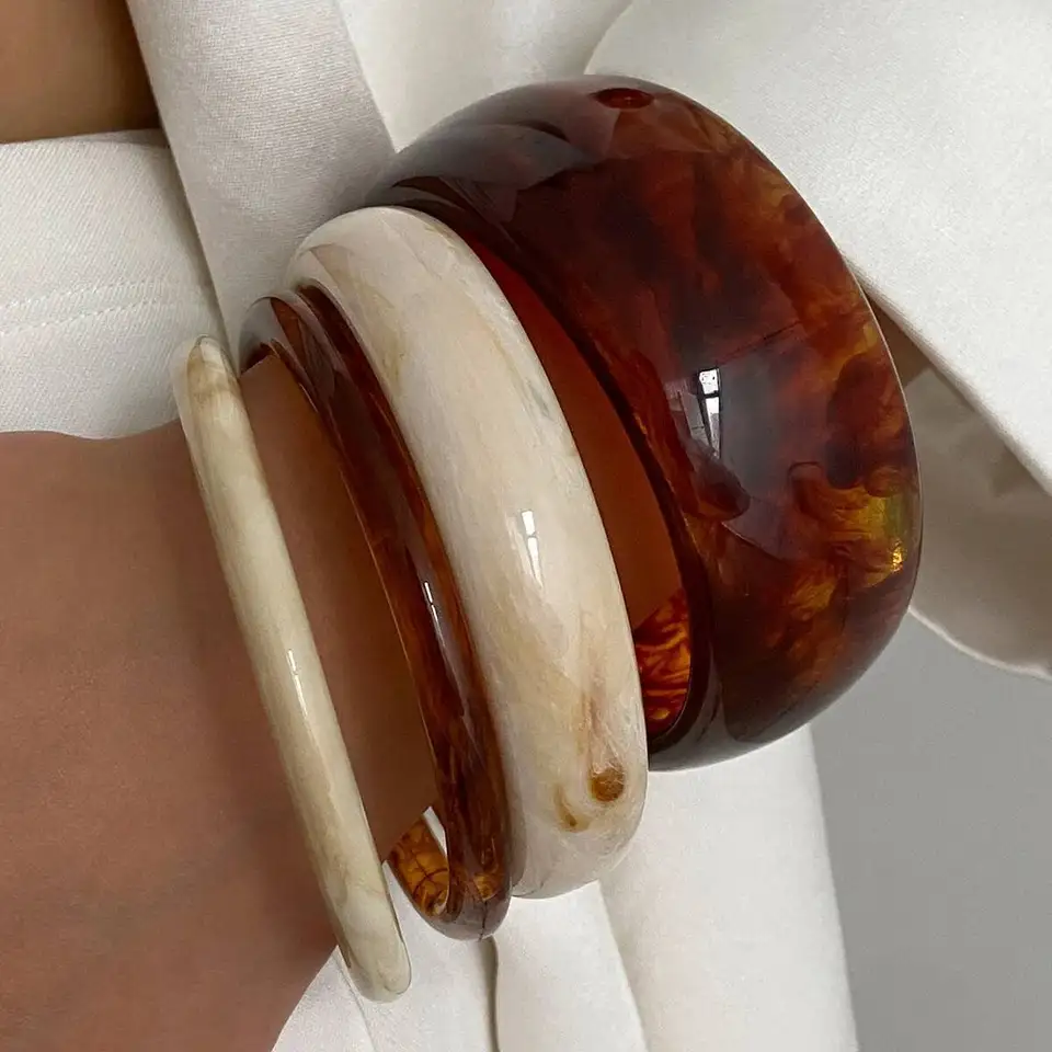Trendy Brown Beige Thick Resin - Resin Bangle Bracelet recension och pris
