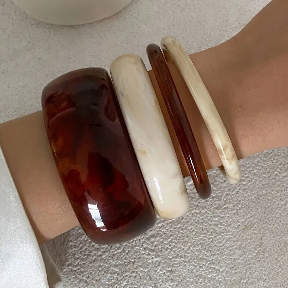 Trendy Brown Beige Thick Resin - Resin Bangle Bracelet recension och pris