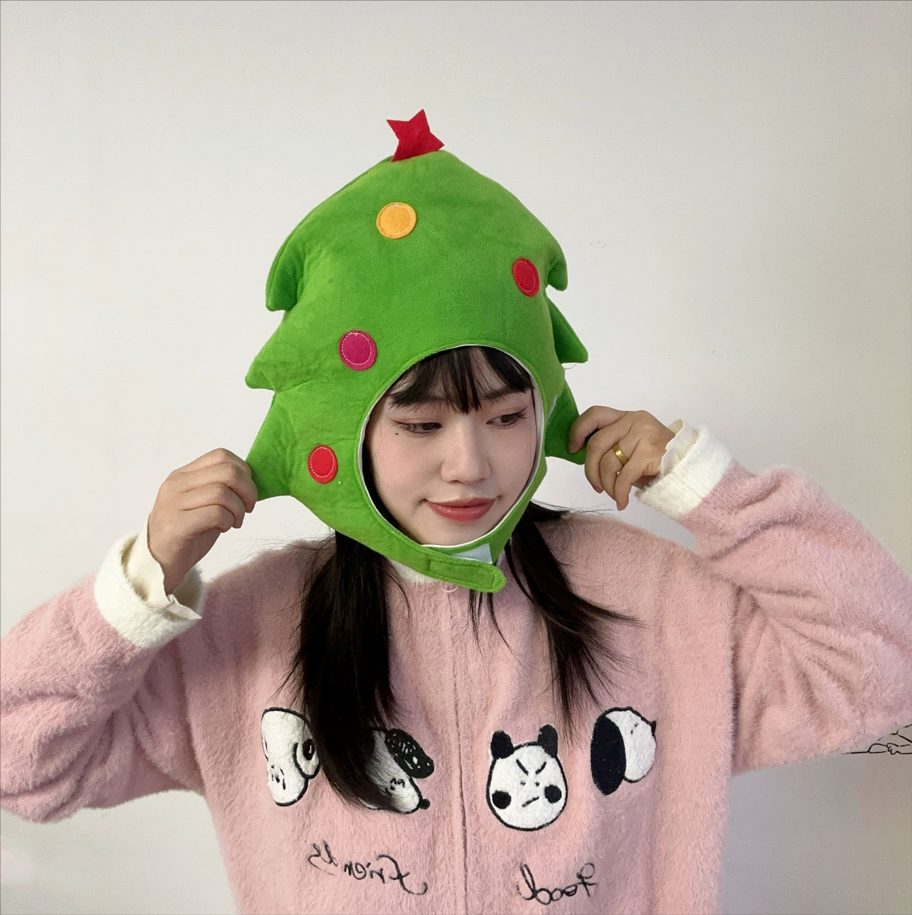 Christmas tree, gingerbread ma - Women Accessories Photos recension och pris