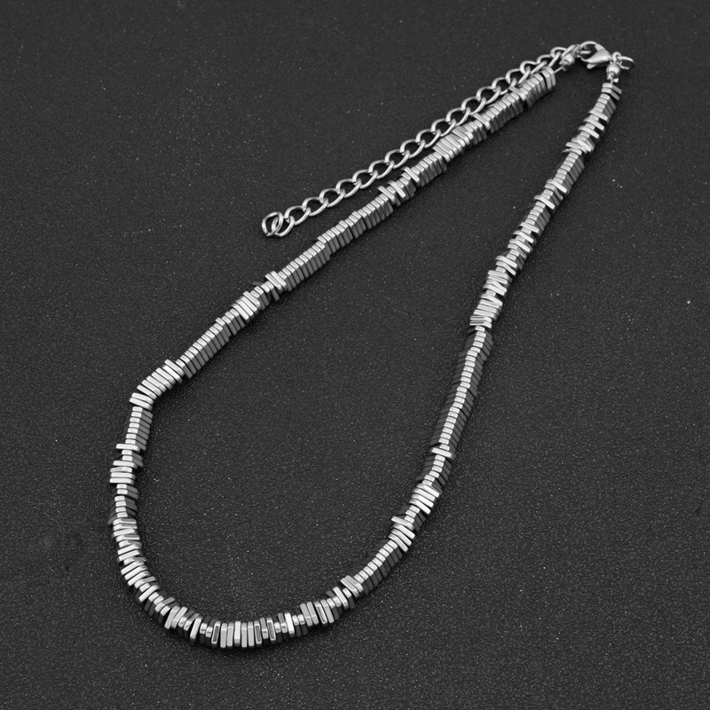 Silver coins and pearls triang - Coin Necklace Delicate recension och pris