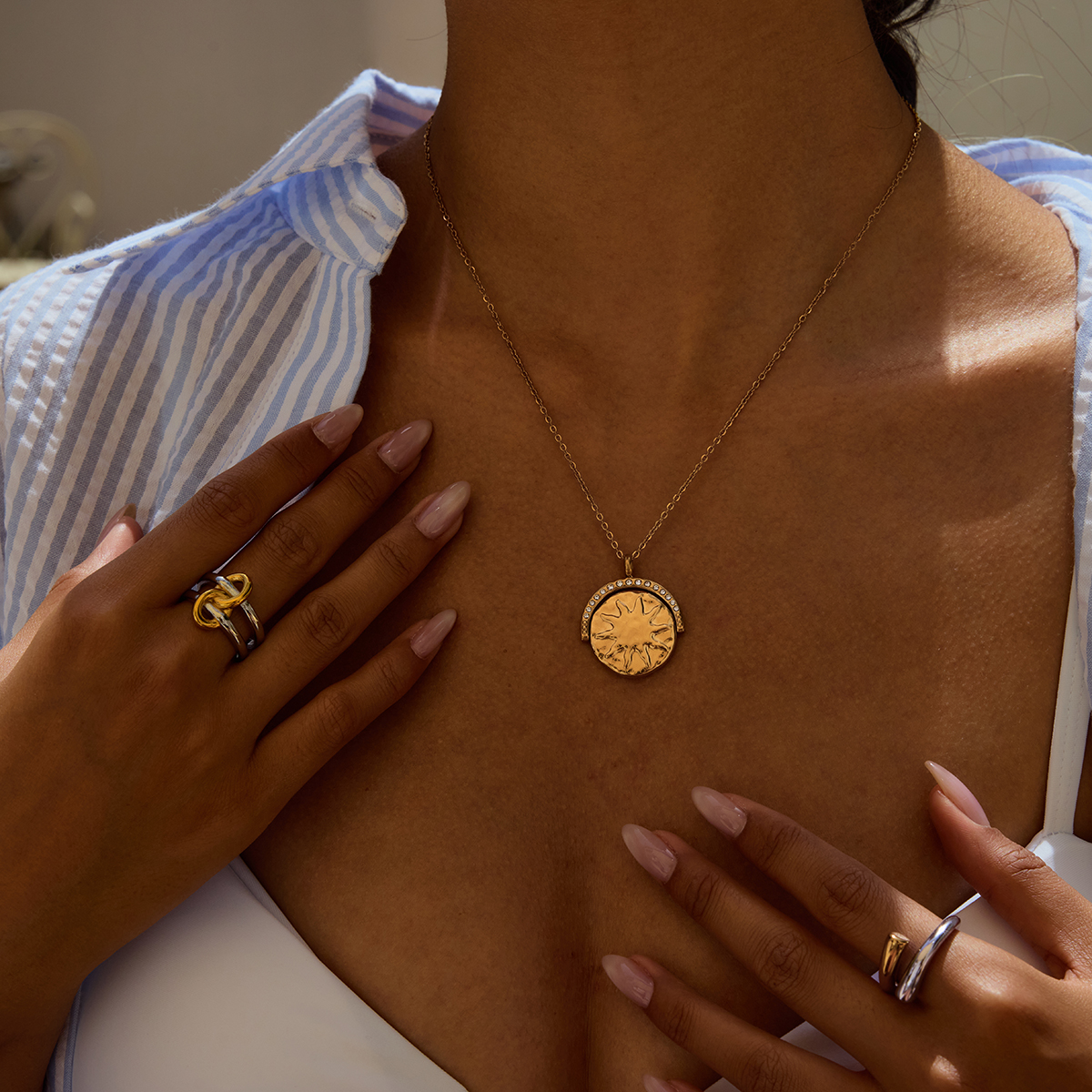 Yori Simple Delicate Star Moon - Coin Necklace Delicate recension och pris