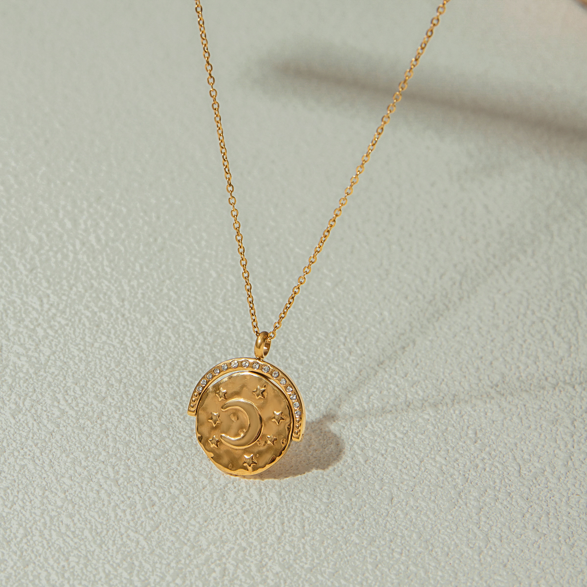 Yori Simple Delicate Star Moon - Coin Necklace Delicate recension och pris
